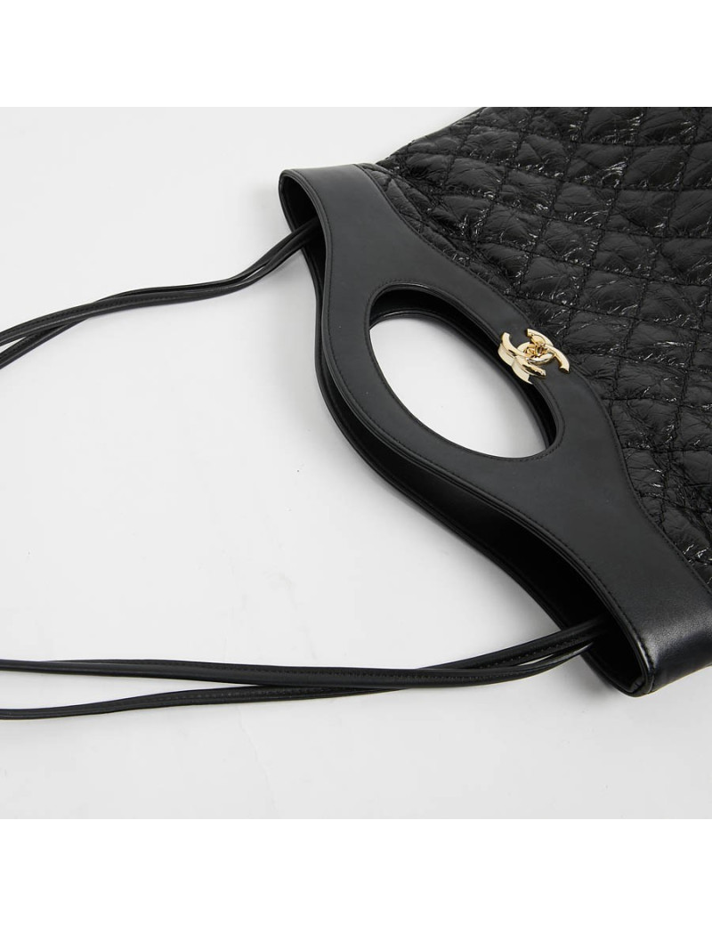 Grand cabas CHANEL 31 cuir froissé noir