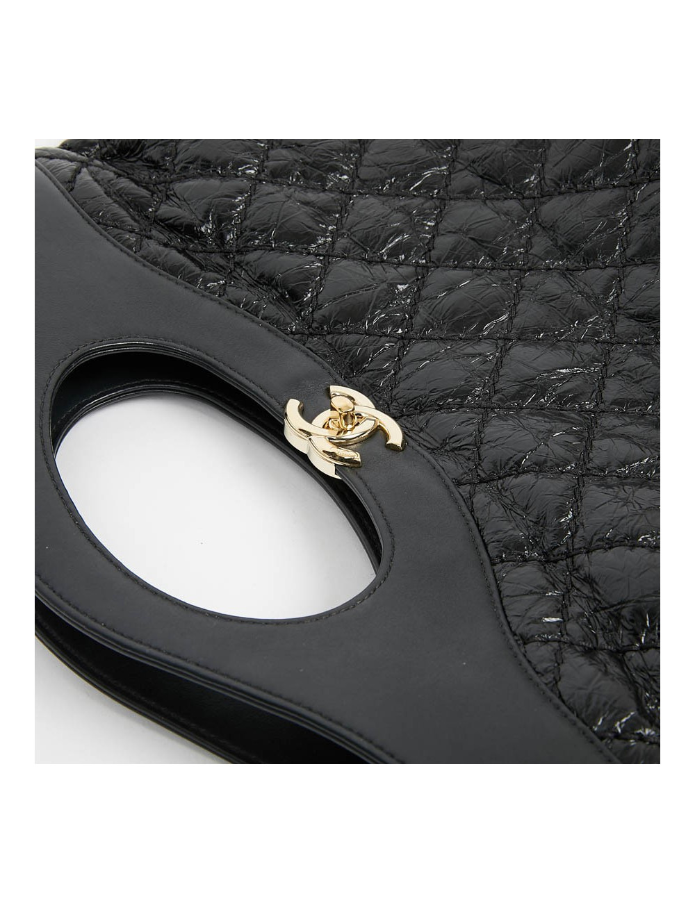 Grand cabas CHANEL 31 cuir froissé noir