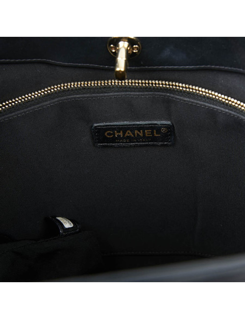 Grand cabas CHANEL 31 cuir froissé noir