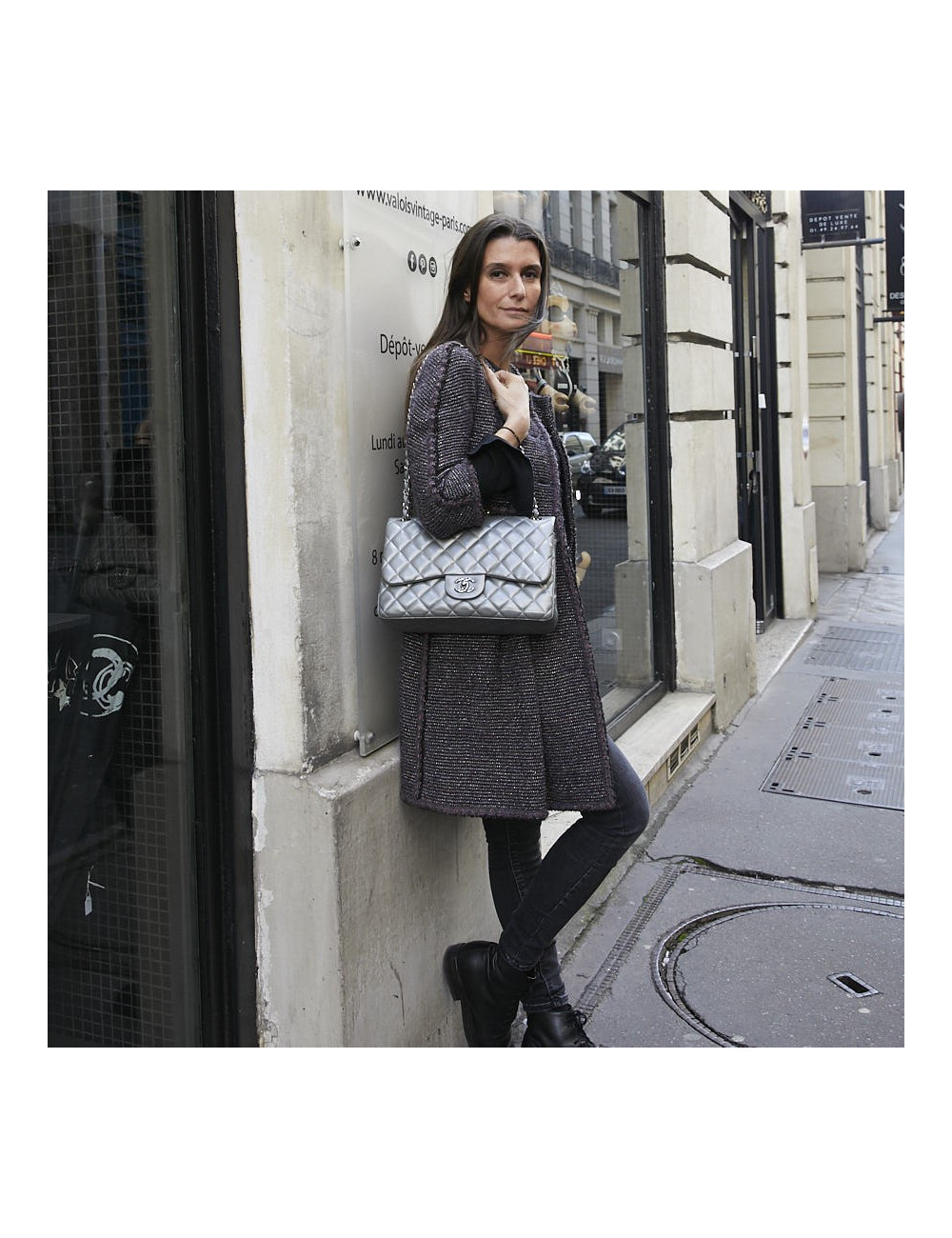 Sac à main CHANEL Jumbo cuir lisse gris acier