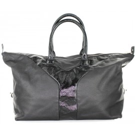 YVES SAINT LAURENT black leather bag and is painted