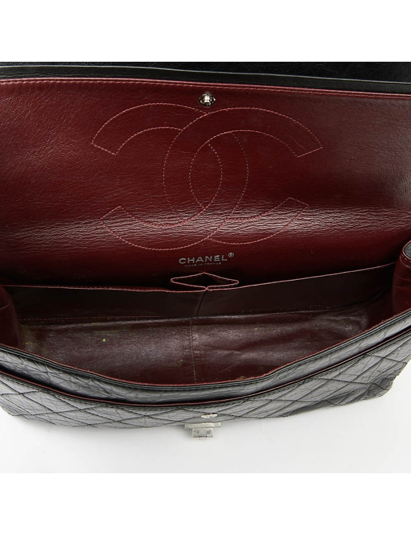 2.55 GM CHANEL cuir verni noir vieilli