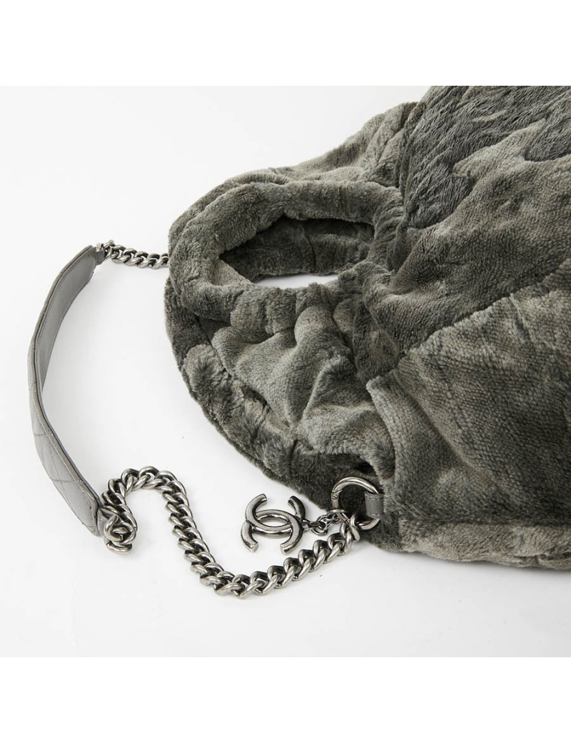 Besace CHANEL velours de soie gris