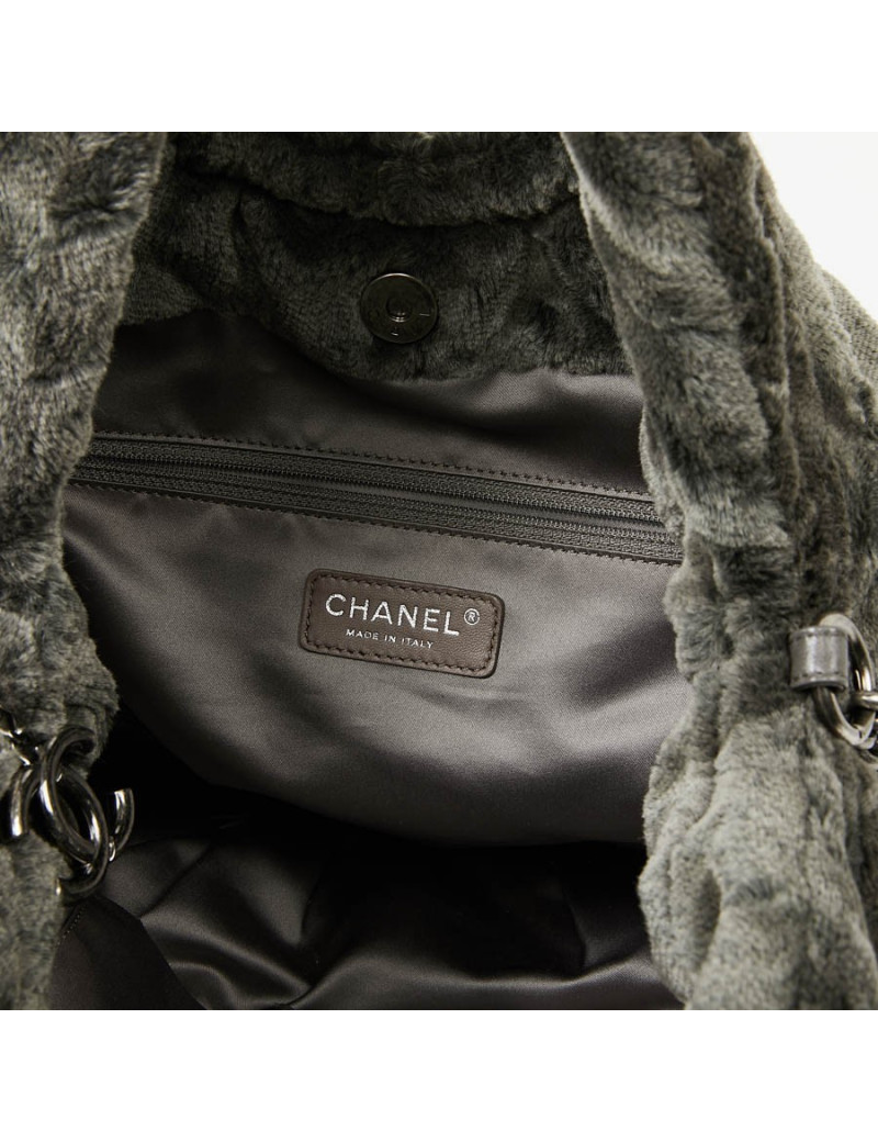 Besace CHANEL velours de soie gris