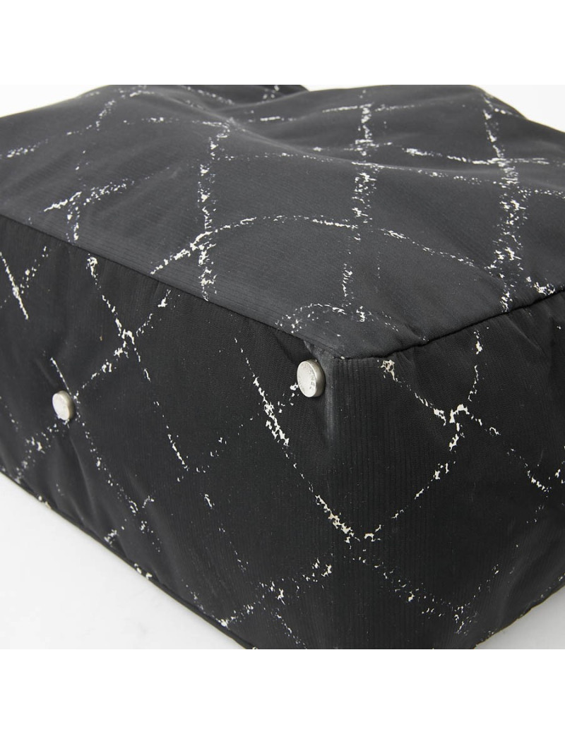 Cabas CHANEL toile noire et blanc