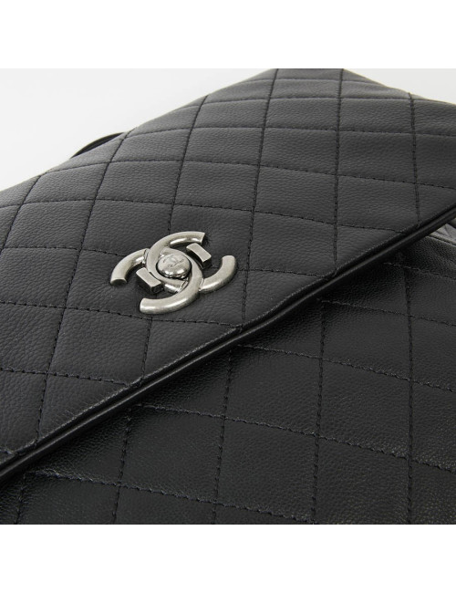 Sacoche CHANEL cuir caviar souple noir