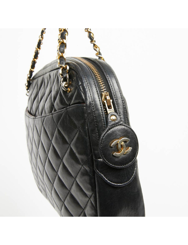 Sac Camera vintage CHANEL cuir matelassé